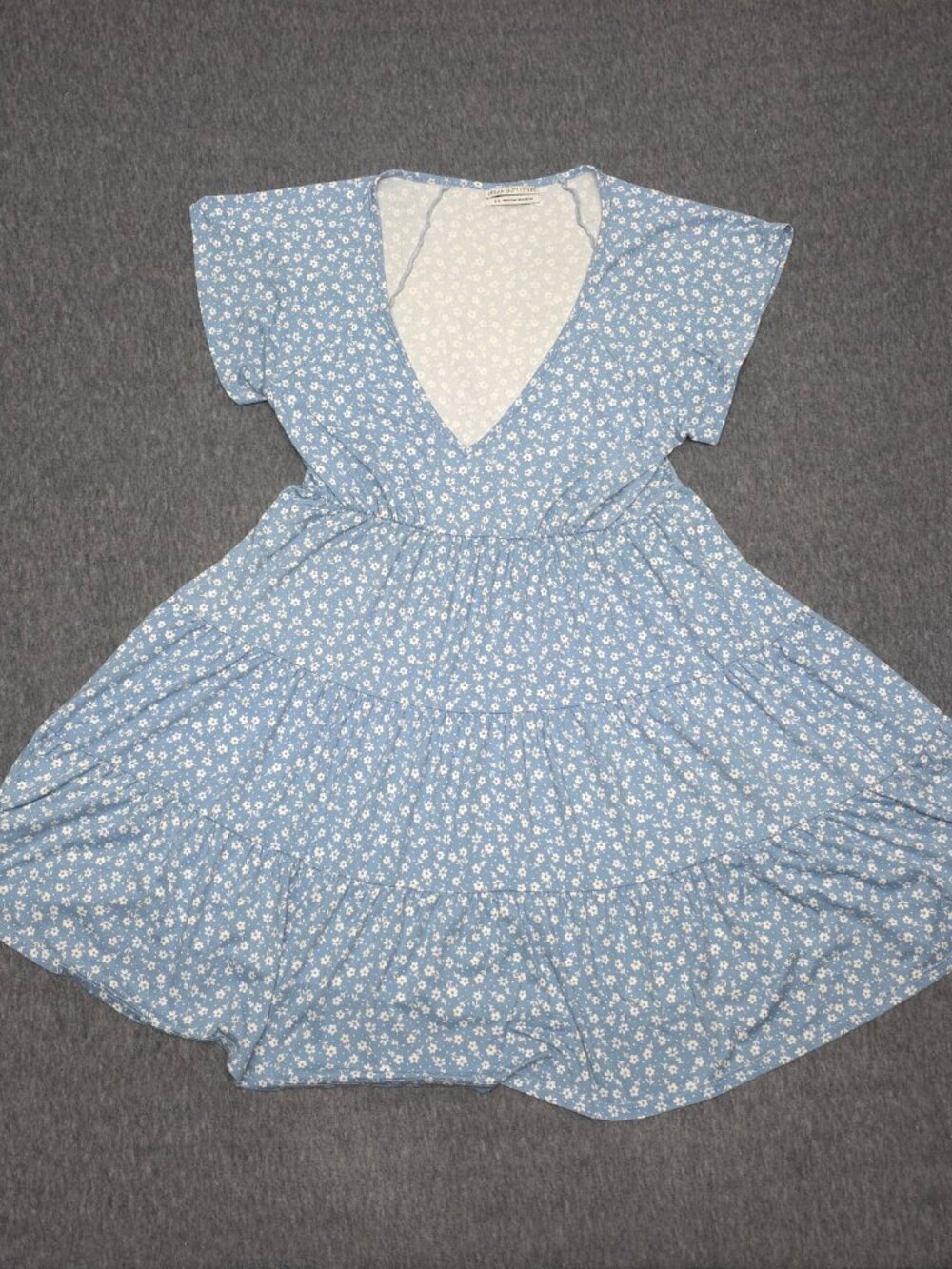 Urban Outfitters Blue Floral Tiered V-Neck Mini Dress Size M